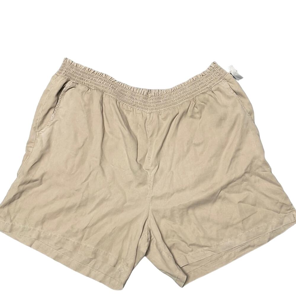 NWT Caslon Women’s Tan Shorts Size 1X